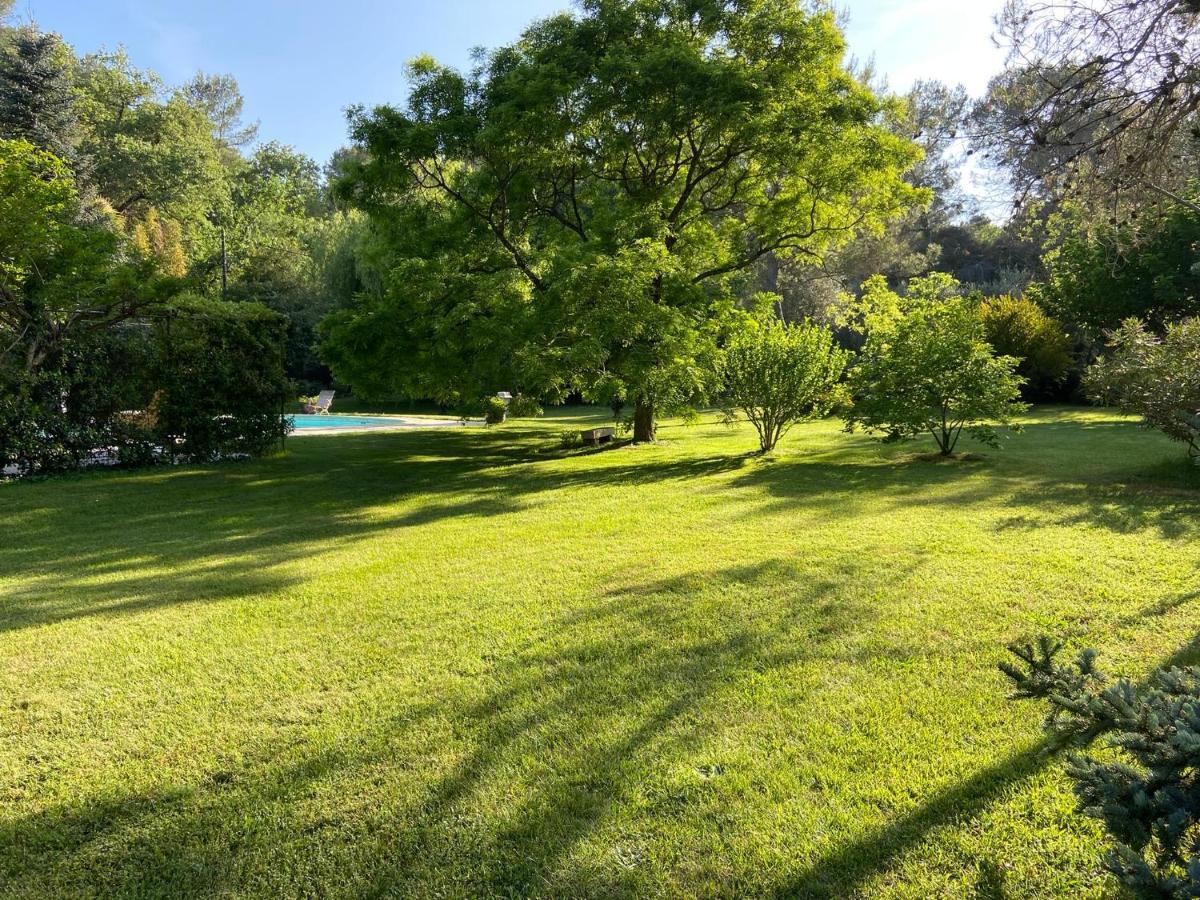 Villa De Miha Valbonne Bagian luar foto