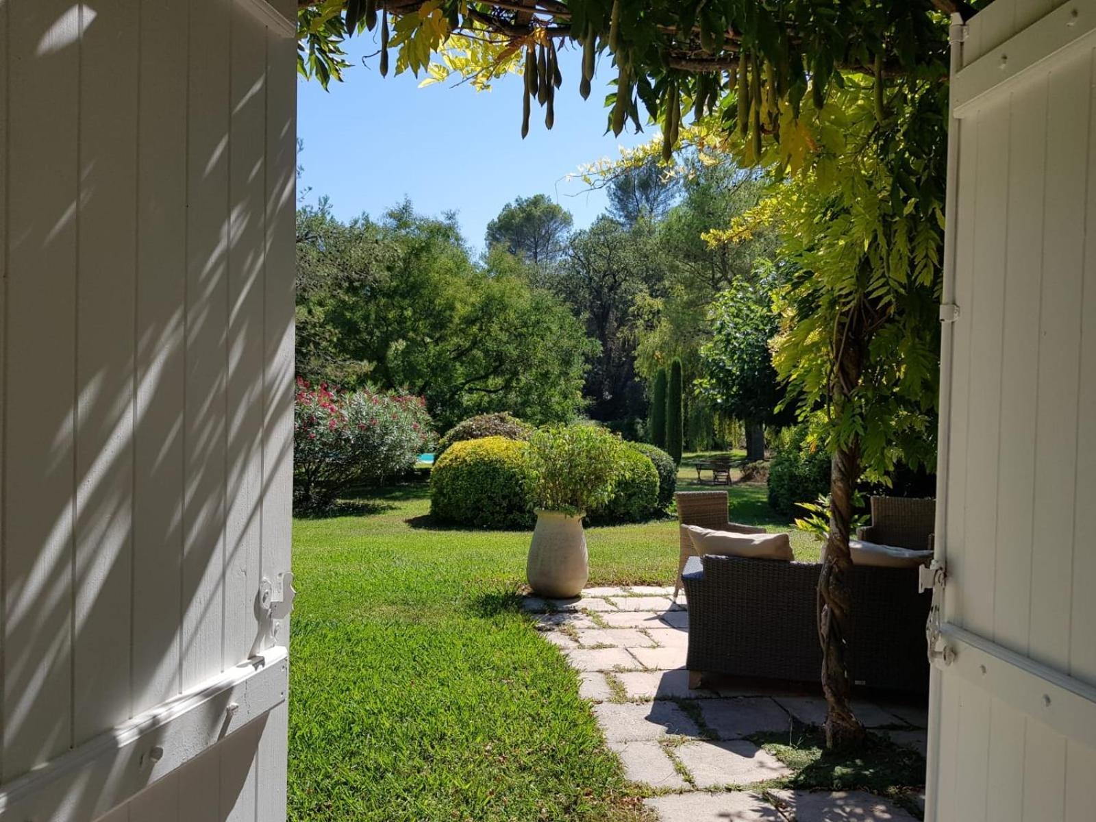 Villa De Miha Valbonne Bagian luar foto